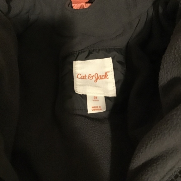 🔥Best offers, Cat &Jack, new condition, 5T and 3T, dual jackets, see photos - Picture 4 of 6